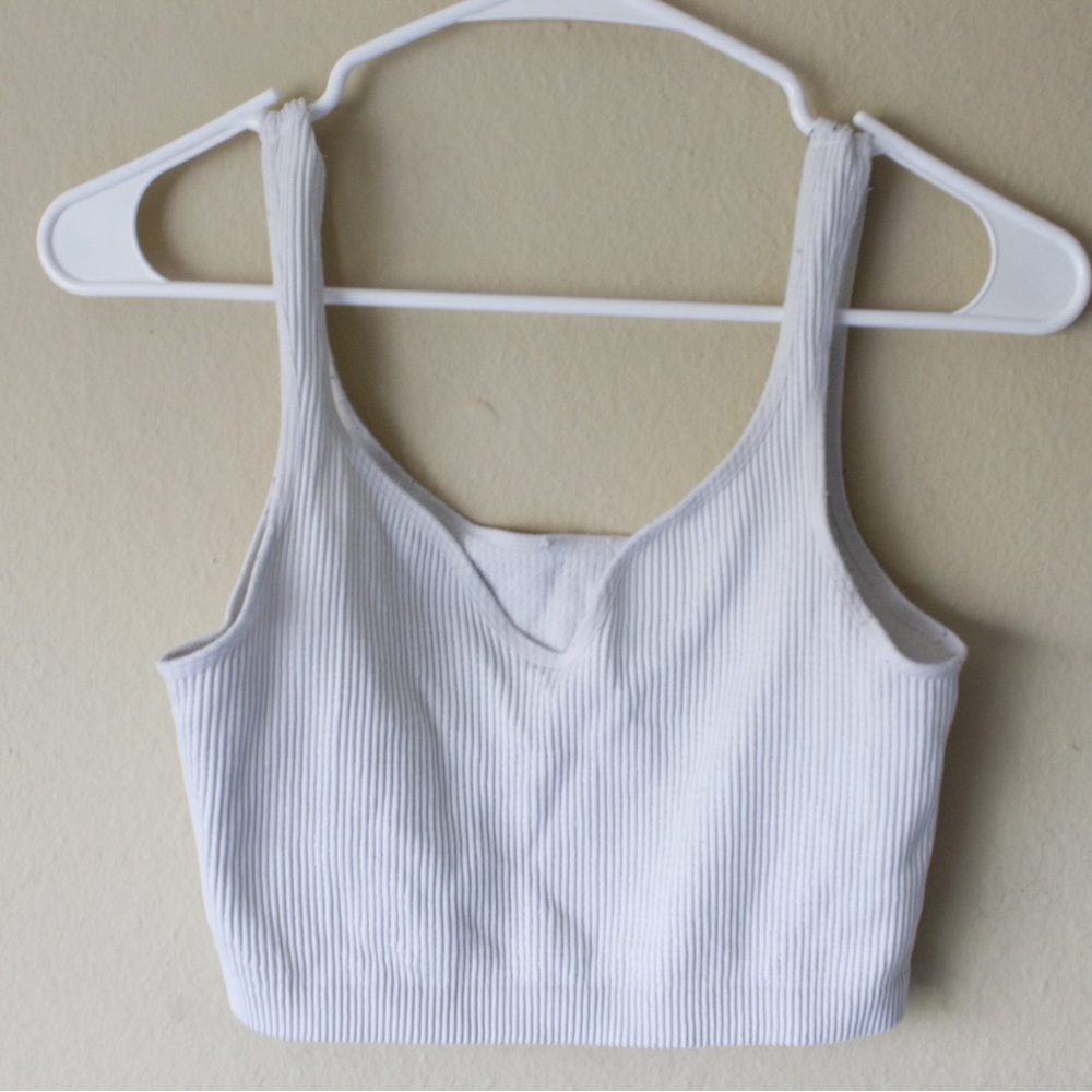 White ribbed crop top